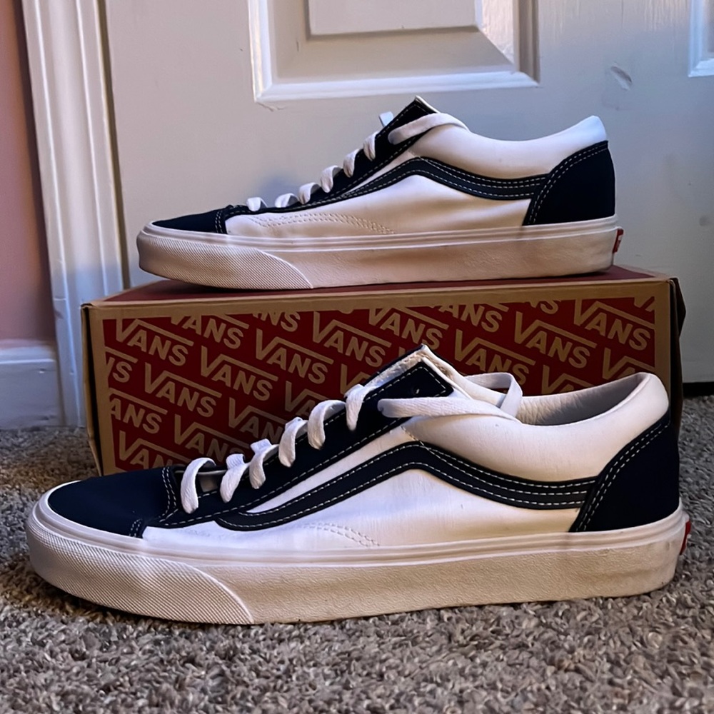 Men’s Vans size 11